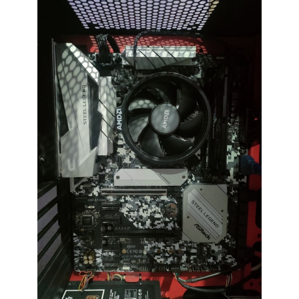 paket mobo ASRock steal legend+proci ryzen 3 3200G+ram 8gb