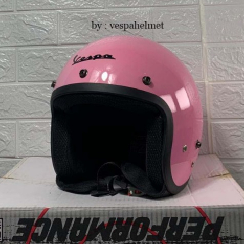 Helm Vespa Retro Pink Glossy