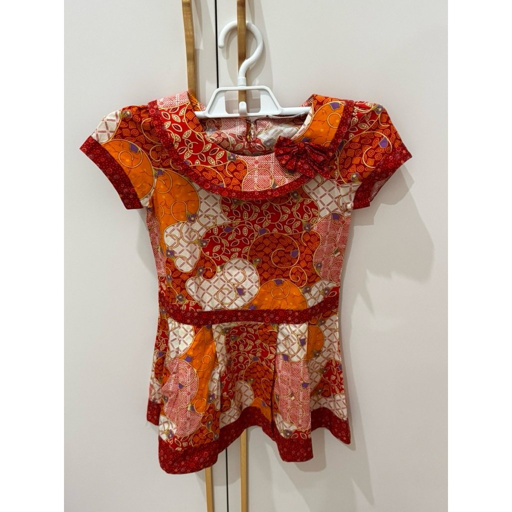 Preloved Dress Batik Anak Perempuan Batik Keris 2-4 tahun