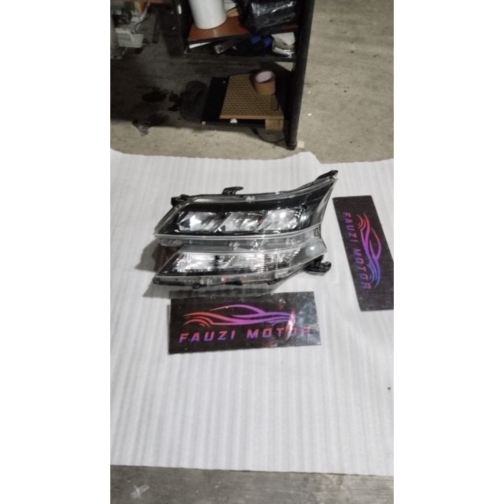 Head lamp xenia avanza 2018 2020 origianl