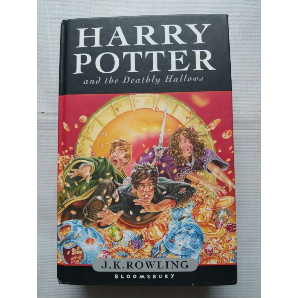 Novel Impor Bekas Orginal HARRY POTTER AND THE DEATHLY HALLOWS by J.K. Rowling