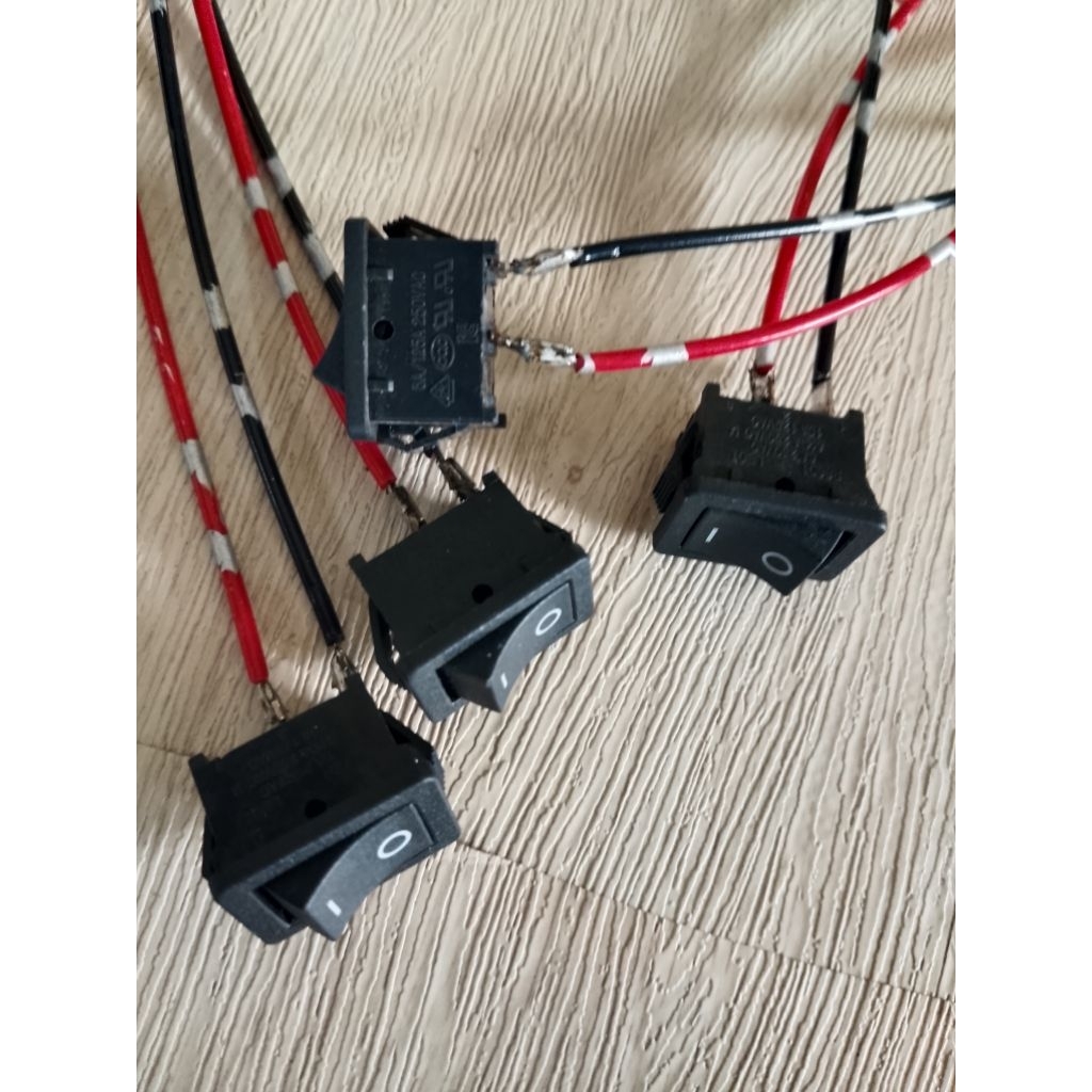 Tombol Saklar Motor 2 Pin On Off + Kabel Sudah Disolder