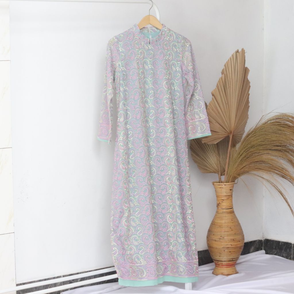 FASHION MUSLIM WANITA DRESS GAMIS BRUKAT