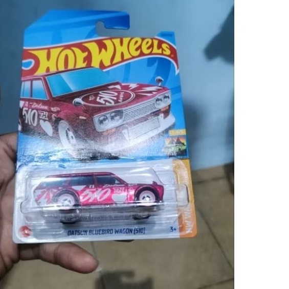 Hotwheels THS STH Datsun 510 Wagon Pink Super Treasure Hunt