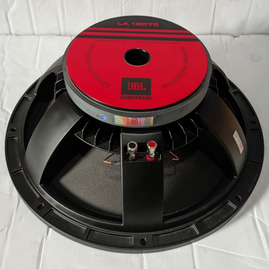 SPEAKER KOMPONEN JBL 15 INCH / speaker komponen 15 inch JBL LA 15075 Daya 900 watt / voice coil 3 in