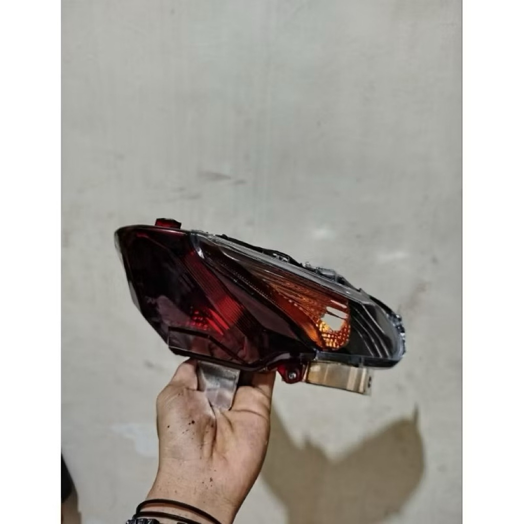 Lampu Stop Lampu Rem Belakang Beat Duluxe 2020-2023 Beat Street ABS 2020-2023 Custom Hitam Oranye Fu