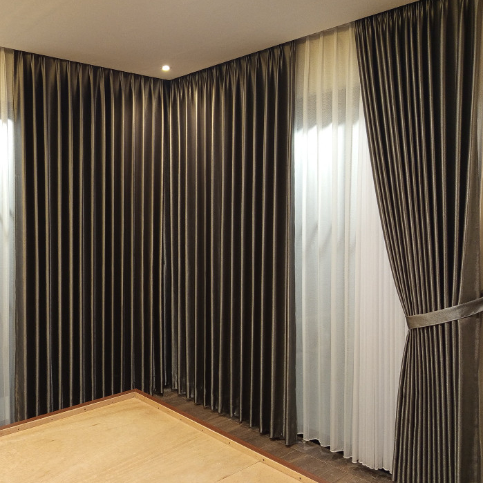 Gorden Klasik Kait Kawat S Korden Jendela Hotel Blackout Glossy Premium Mewah Elegan Panjang Tinggi 