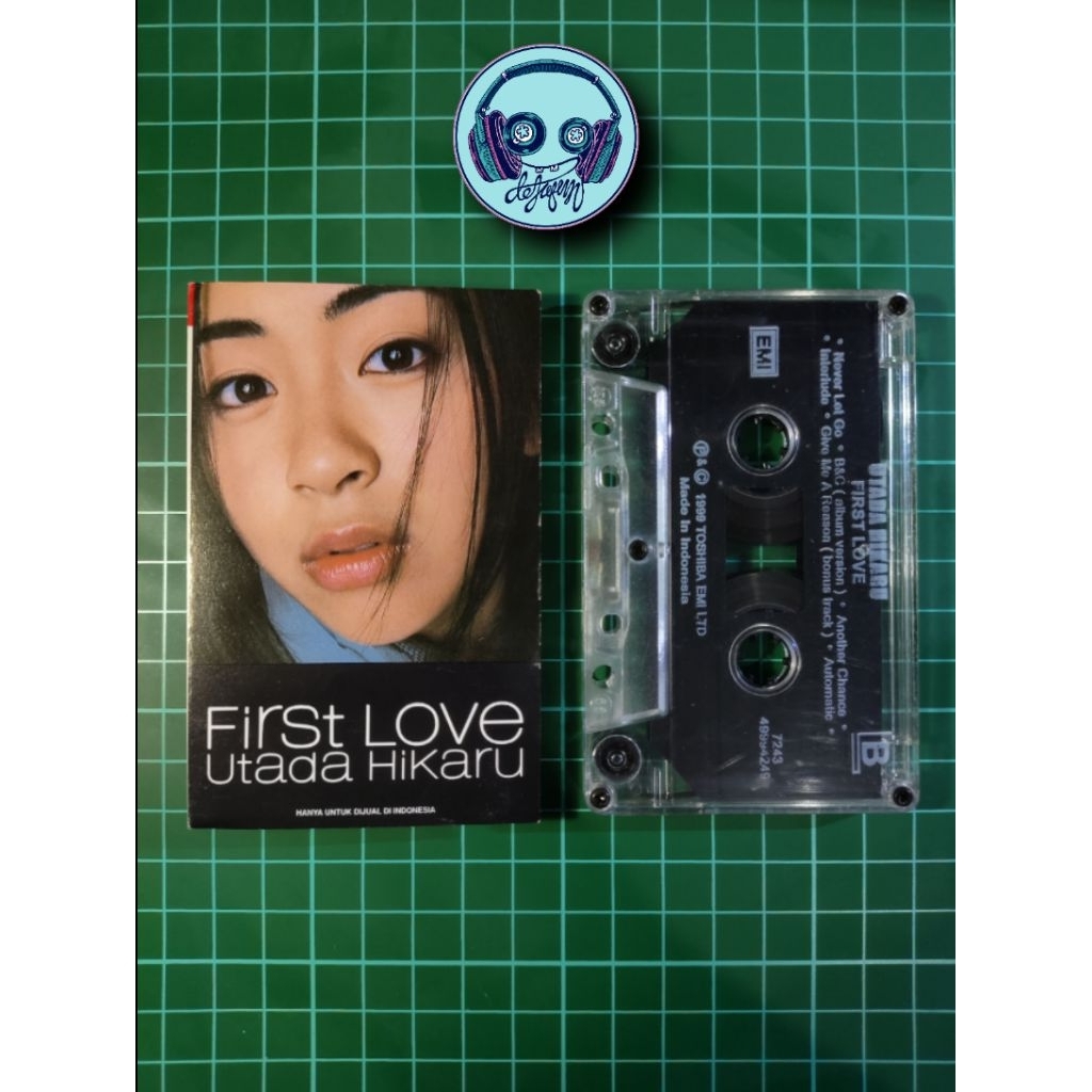 Kaset Utada Hikaru First Love