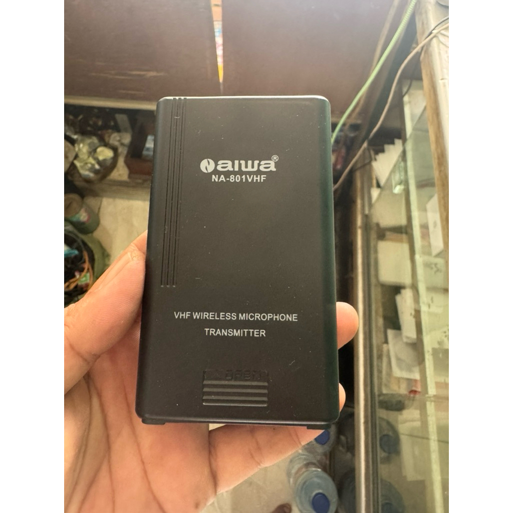 AIWA VHF WIRELESS MICROPHONE TRANSMITTER NA-801VHF