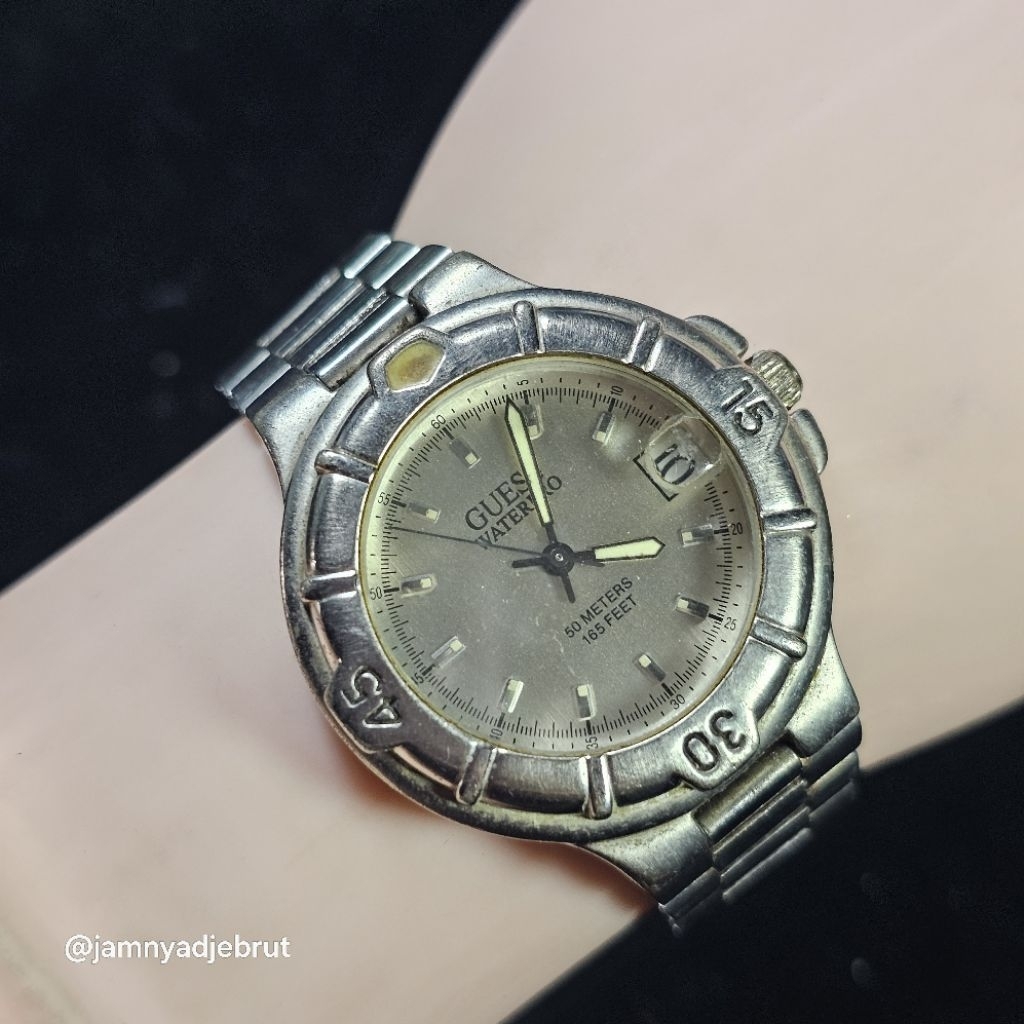 Jam Guess Waterpro Diver Vintage Grey 1996 Bekas