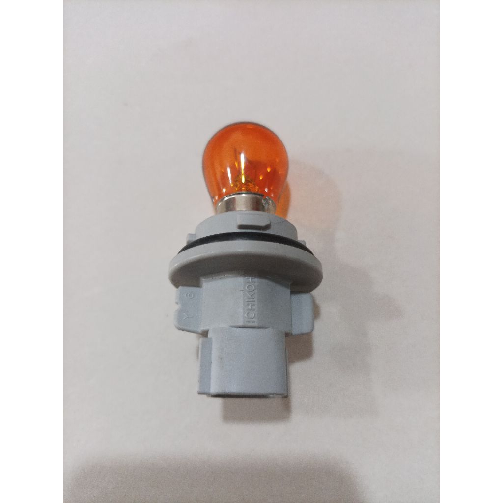 FITTING + BOHLAM SOKET FITTING LAMPU SEIN FORTUNER PAJERO CANTER ORIGINAL LIFE ICHIKOH ORIGINAL