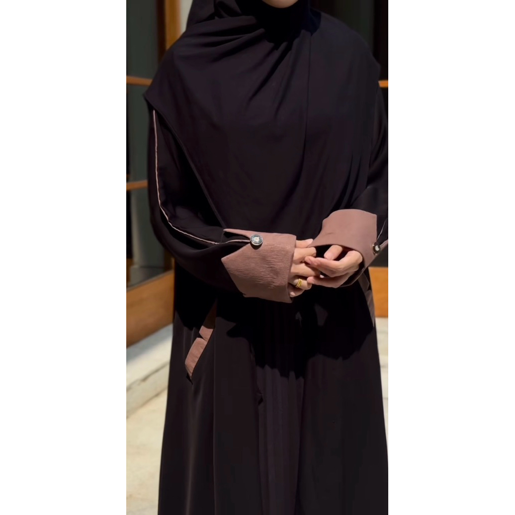 khair abaya aqsamodestwear preloved , outer abaya , , abaya preloved , aqsamodest wear preloved , ab