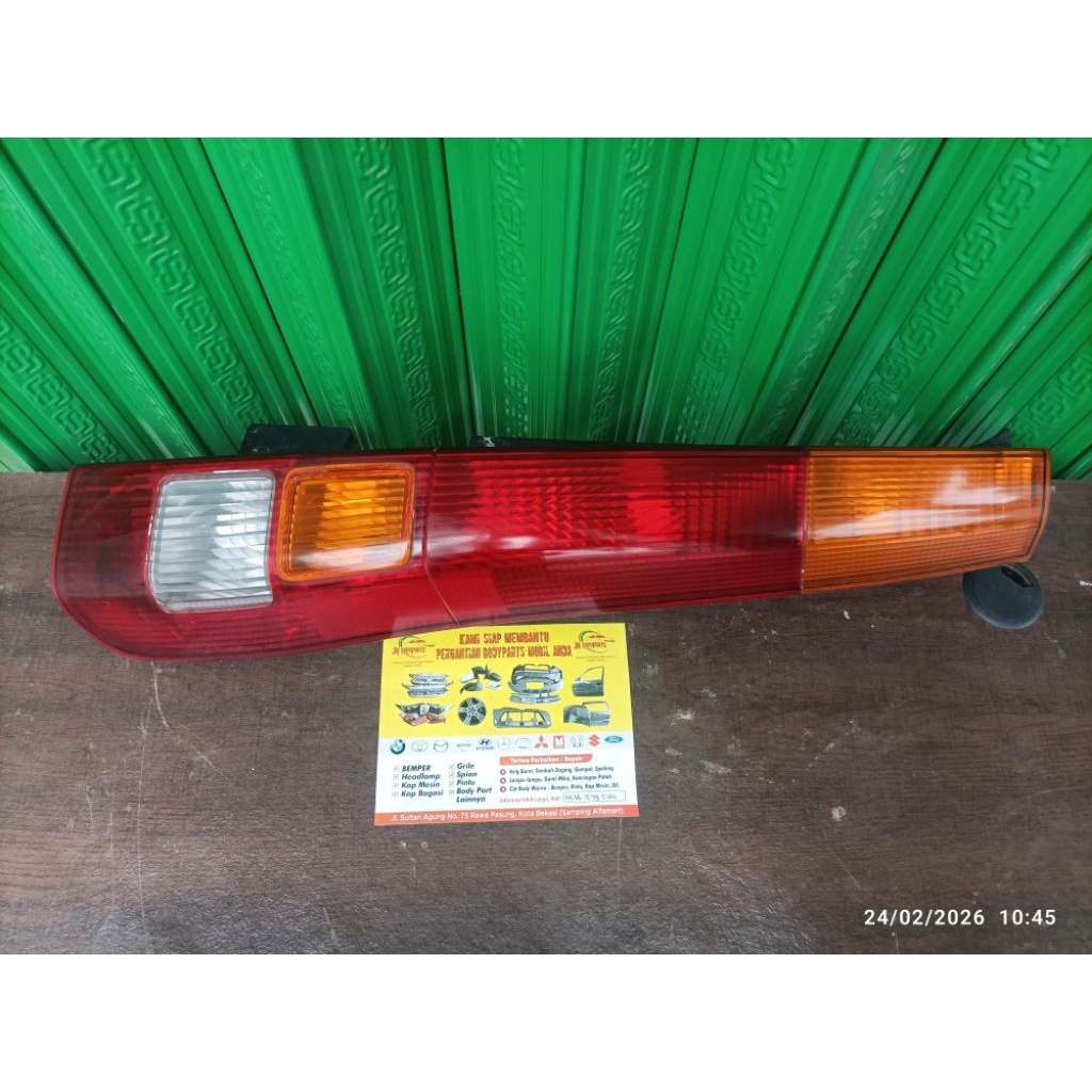 Stoplamp Kanan CR-V crv 2002 2003 2004 Original