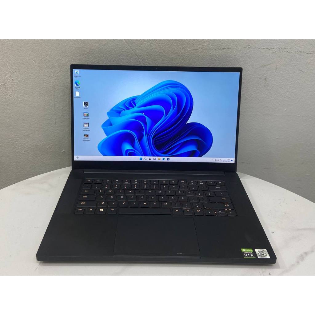 LAPTOP GAMING RAZER BLADE 15 EARLY 2020 | I7 GEN 10 | RAM 16GB SSD 512GB | VGA NVIDIA GEFORCE RTX 20