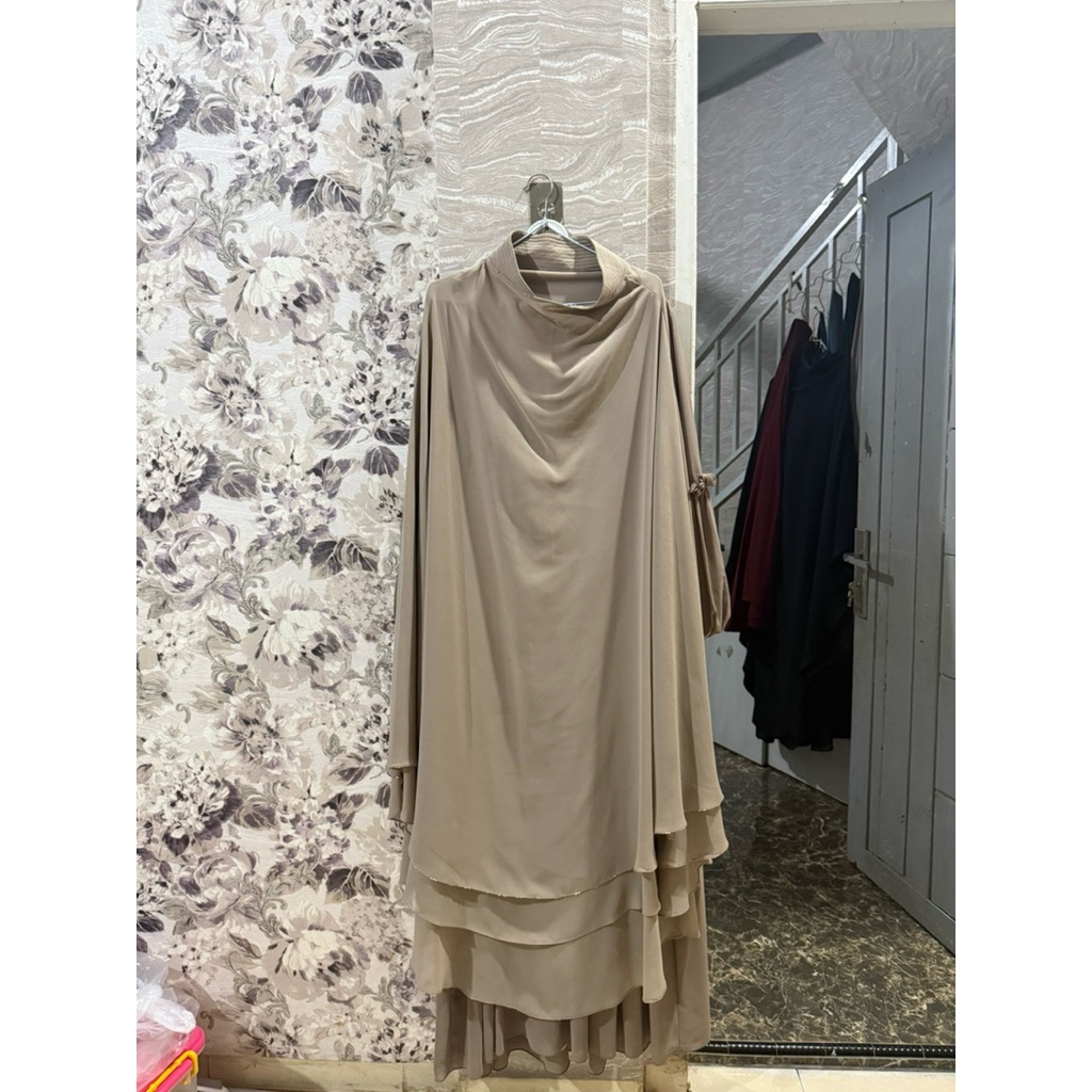 Preloved set abaya mewah murah