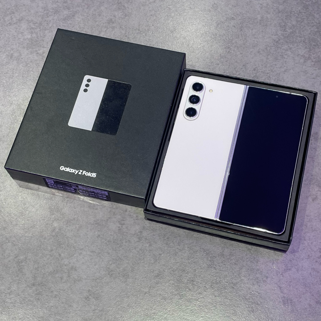 SAMSUNG GALAXY Z FOLD5 12/512GB SECOND