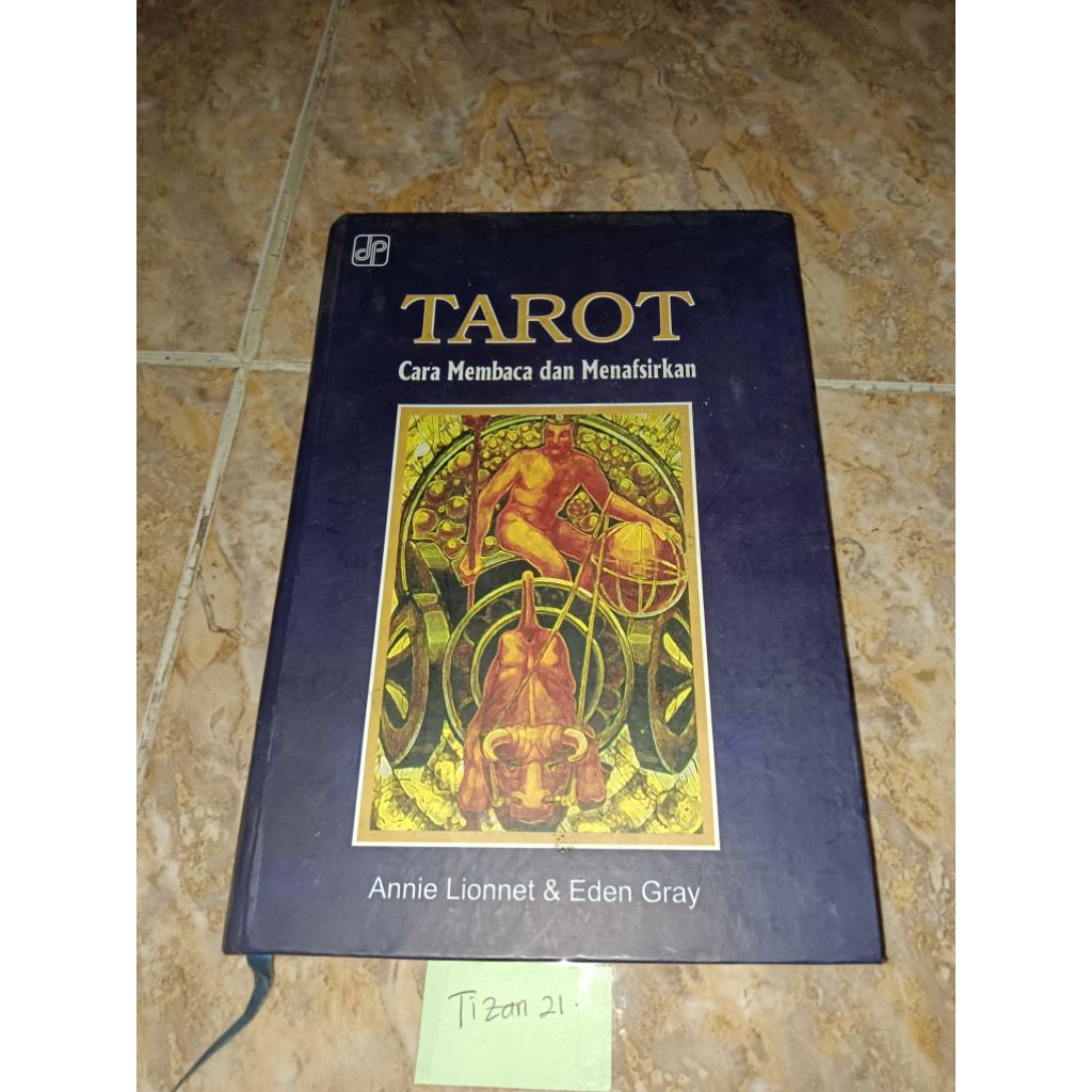Buku Tarot cara membaca dan menafsirkan by Annie Lionett