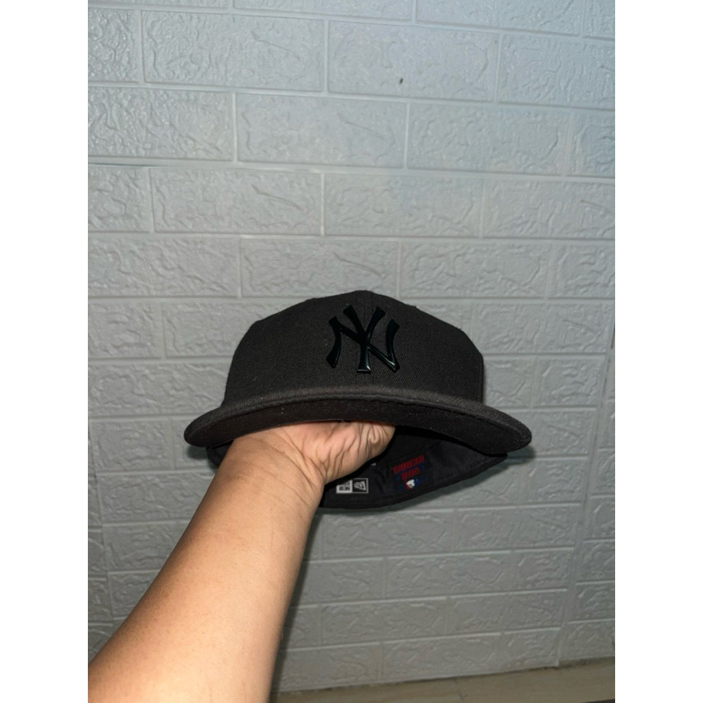 TOPI NY LOGO BESI FULL TAG