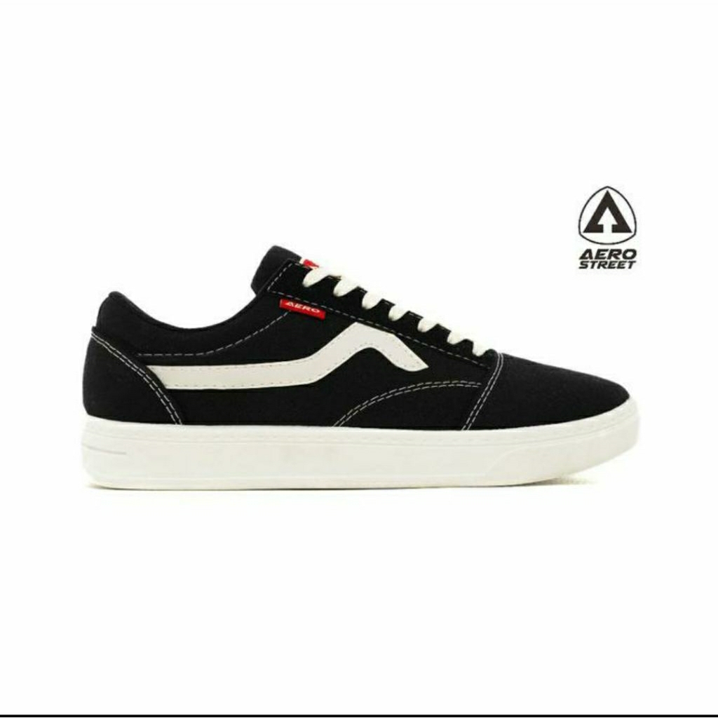 Aerostreet Massive Low 2.0 Hitam Natural - Sepatu Sneakers Casual