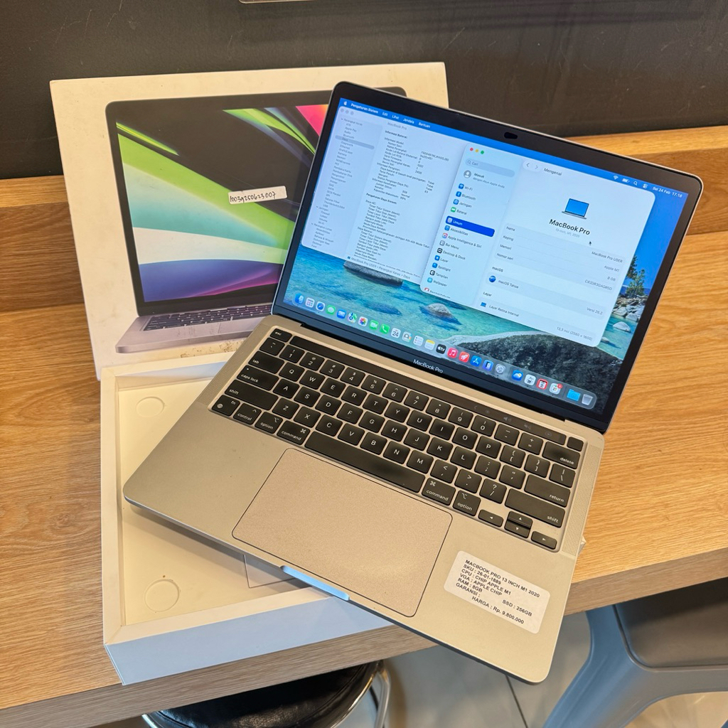 Macbook Pro 13” 2020 M1 Chip 8/256GB Fullset Second