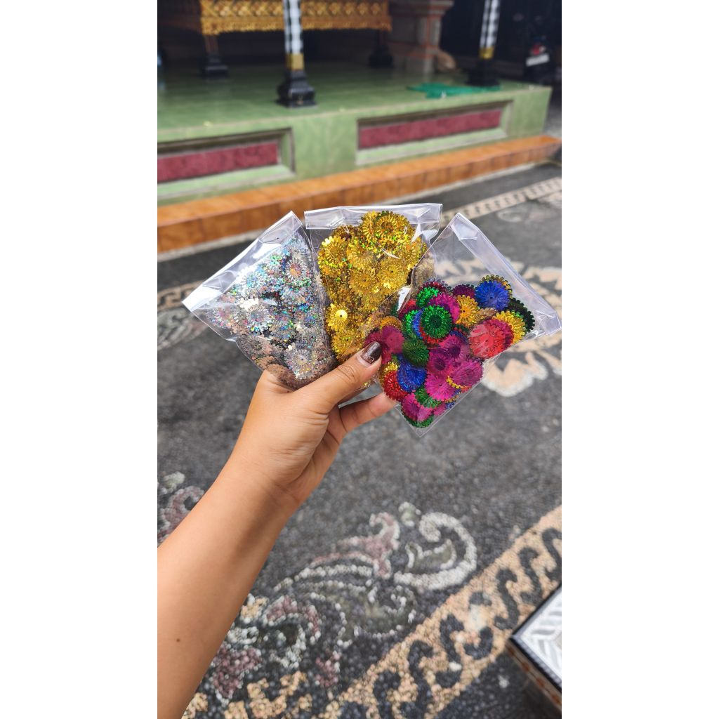 PERNAK PERNIK CANANG GEBOGAN/ PAYET CAKRA 1 BKS