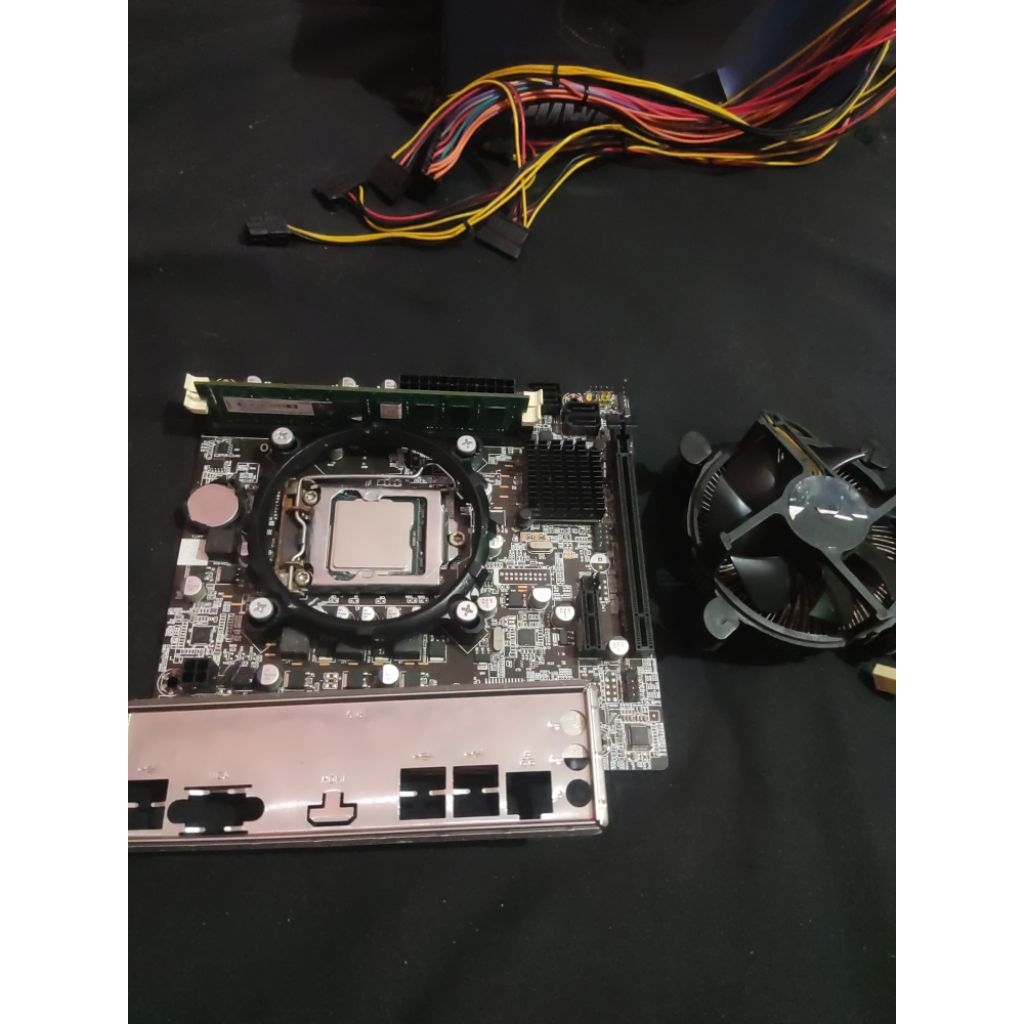 paketan mobo processor ram psu normal socket 1155