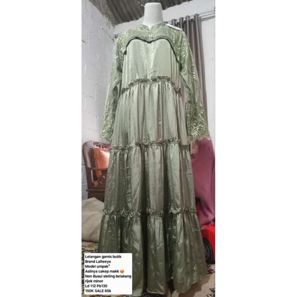 GAMIS BUTIK BRAND LAREEYA (BARU) Deffect minor