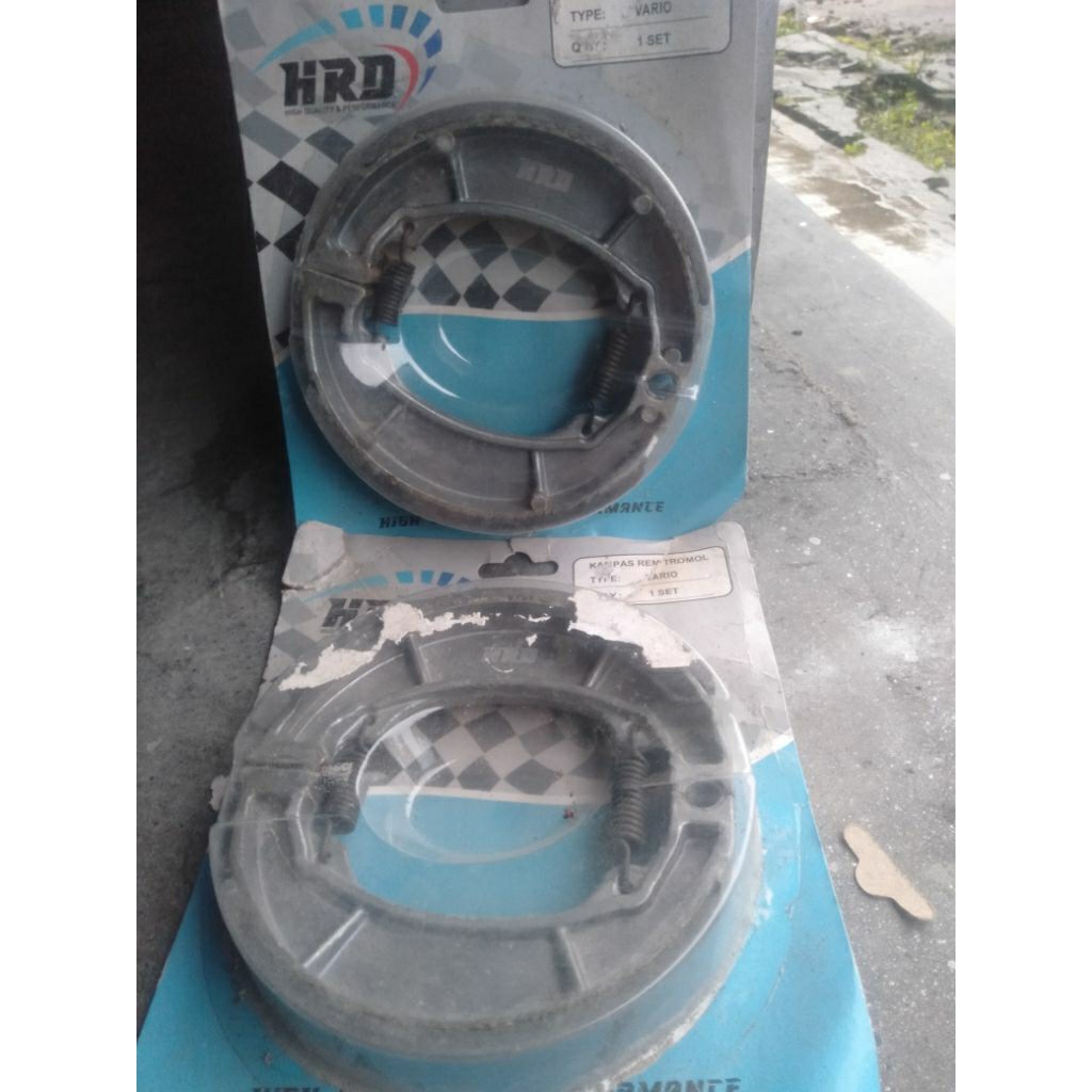 kampas rem belakang honda vario 110.