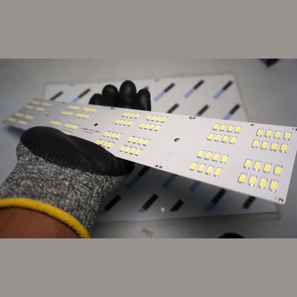 Led Bar Smd panjang input DC 3.2V 3.7V  White Putih 6000k PCB Aluminium