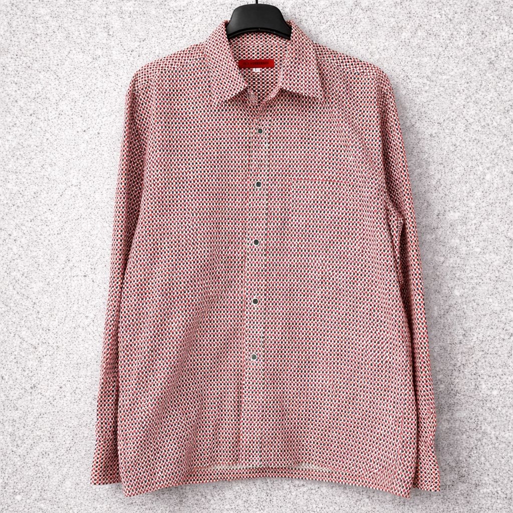 Kemeja Sky-Conqueror