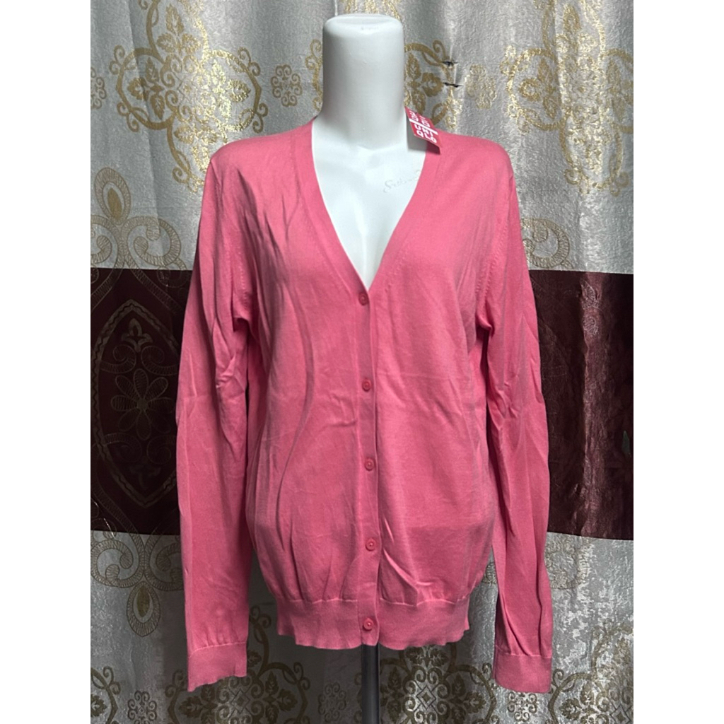 branded Uniqlo fulltag - pl cardigan rajut warna salmon bahan halus / baju wanita atasan outer berka