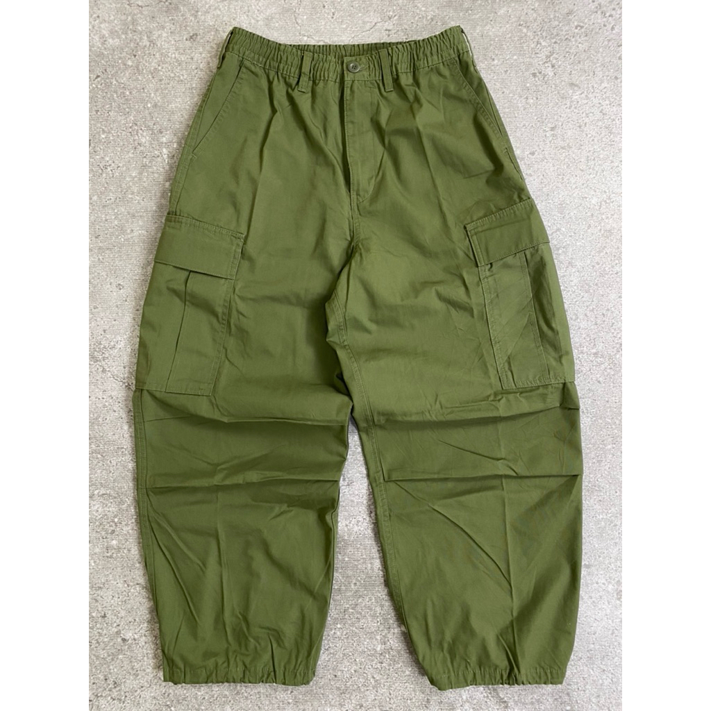GU By Uniqlo Super Wide Pants Balloon Pants