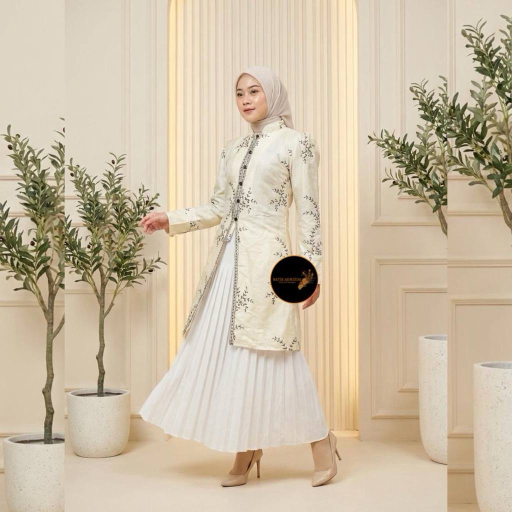 Baju Tunik Raya Atasan Batik Wanita Warna Putih Bahan Full Kain Katun HalusBatik Modern