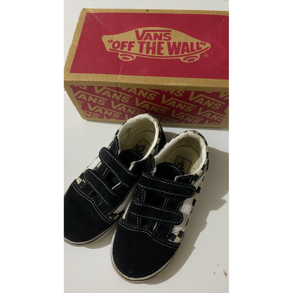 preloved sepatu vans anak