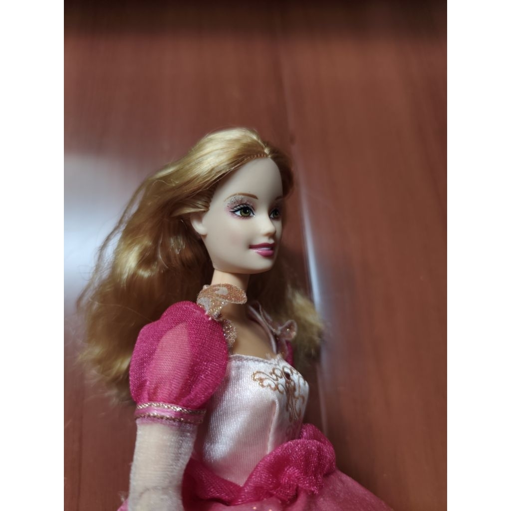 Barbie Putri Genevieve Preloved (baca deskripsi)