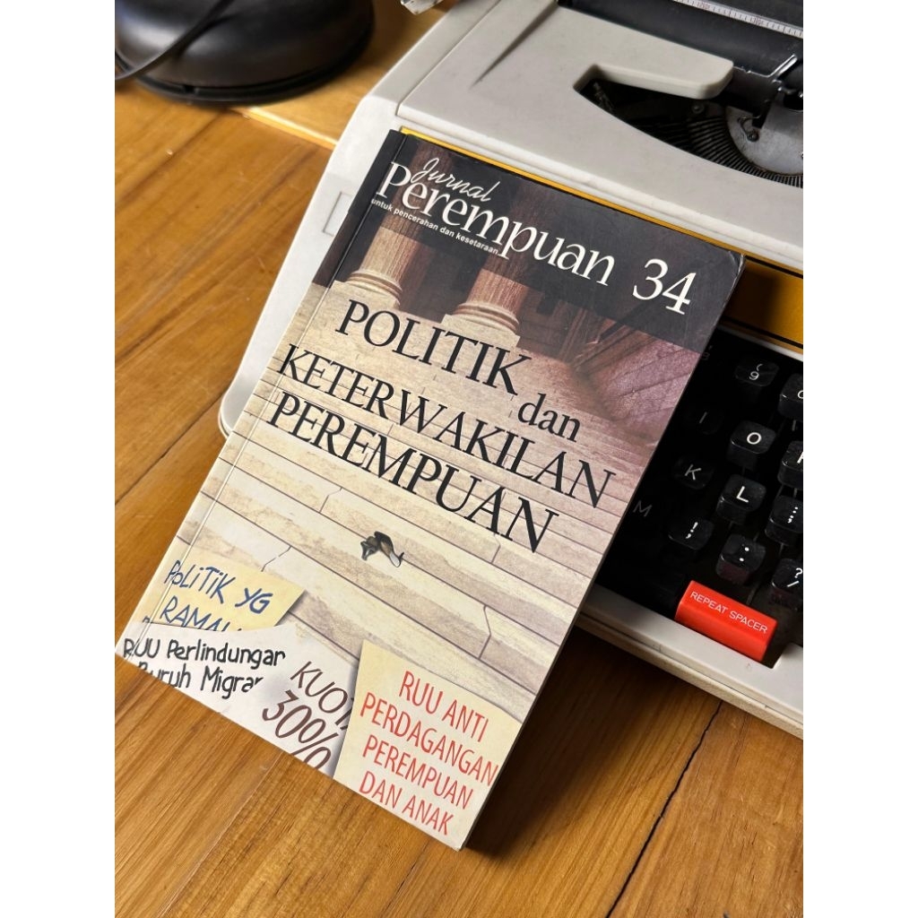 Buku Jurnal Perempuan Edisi 34 - Yayasan Jurnal Perempuan