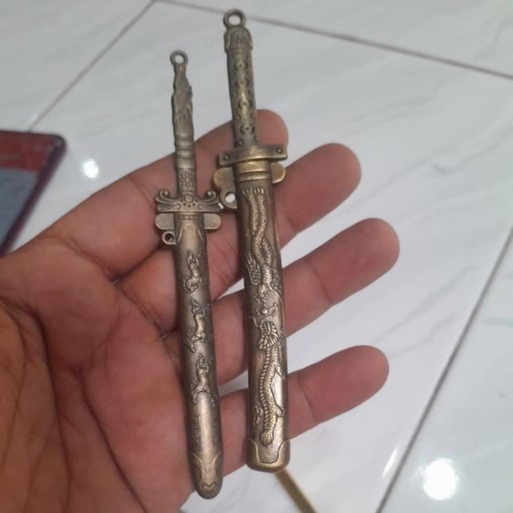 promo keren koleksi chain PRUNGGU PEDANG China 12 cm