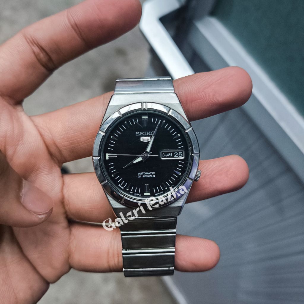 Seiko 5 7s26 automatic