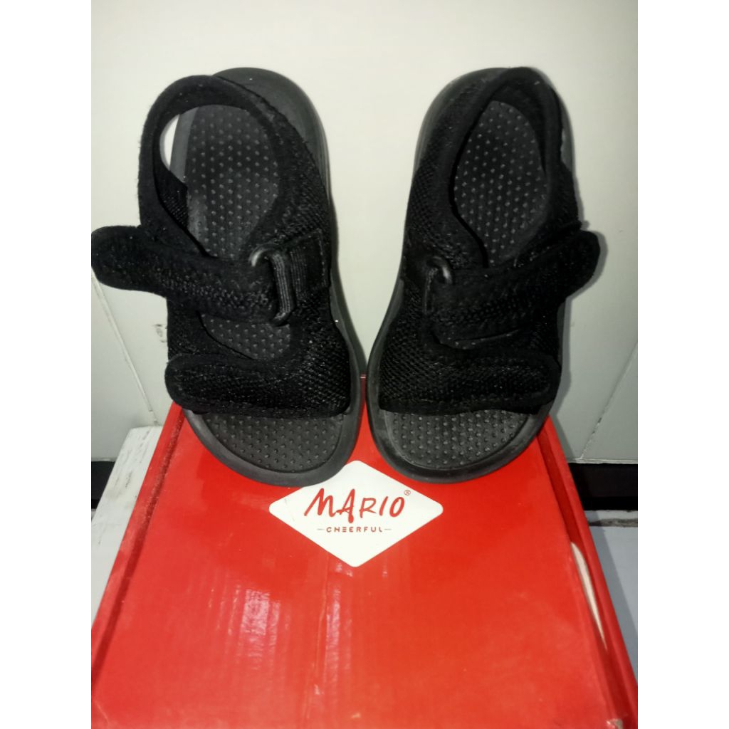 Preloved cheerful mario original sandal anak