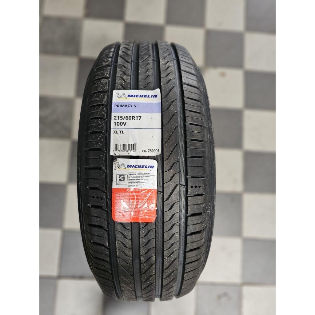 Ban Michelin Primacy5 215/55 R17 (Ban HRV, WRV, BRV, Camry, Innova Venturer)