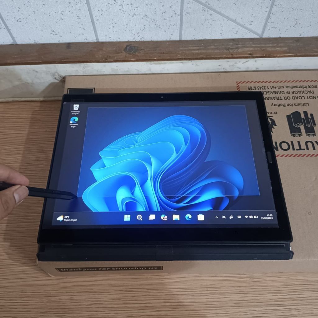 Lenovo ThinkPad X1 Carbon Tablet 2in 1 Touchscreen Core i5 - 8350U Ram 8Gb SSD 1TB Keyboard Backligh