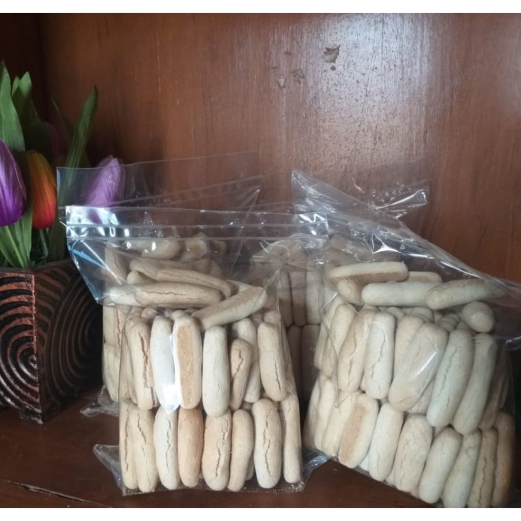 Kue Bagiak Khas Banyuwangi