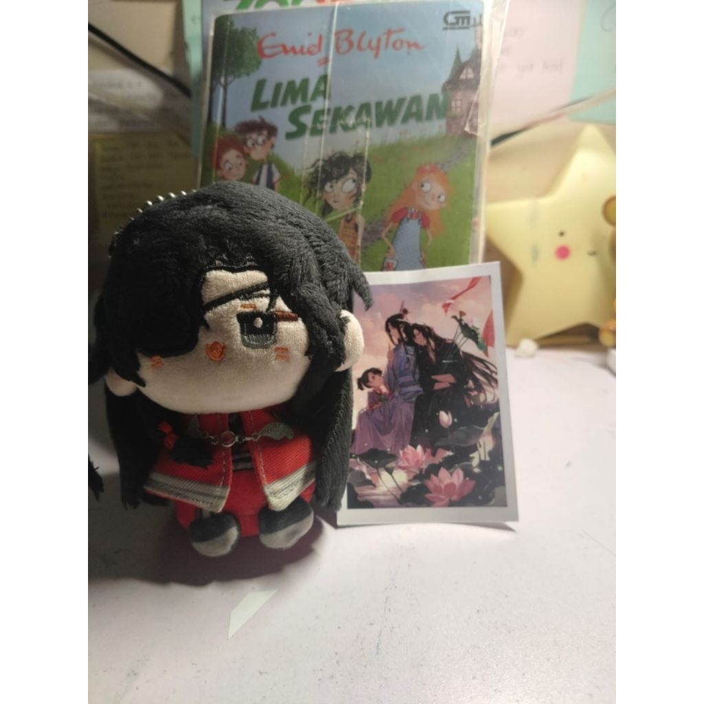 Preloved Hua Cheng Tgcf 12cm plushie