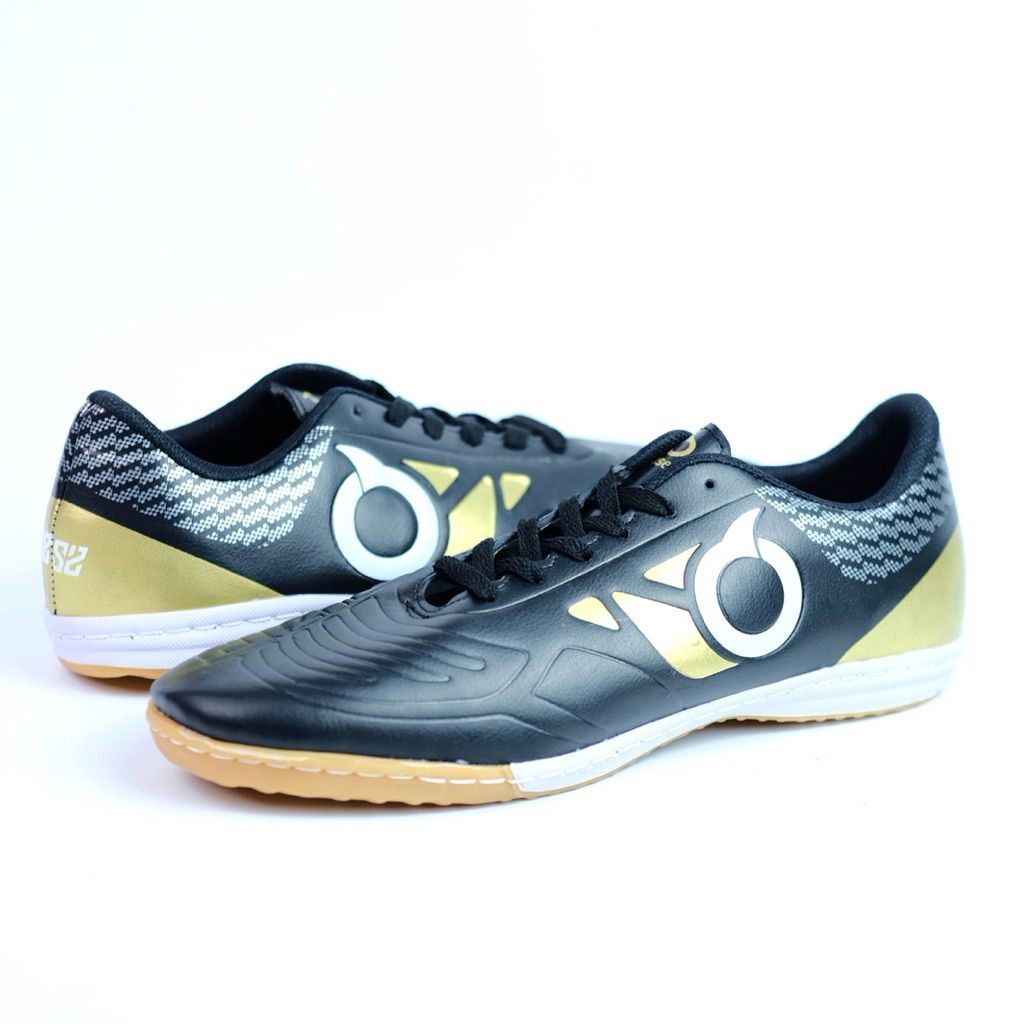 Sepatu Olahraga Futsal SB Unisex Dewasa Size 39-46 Sepatu Futsal