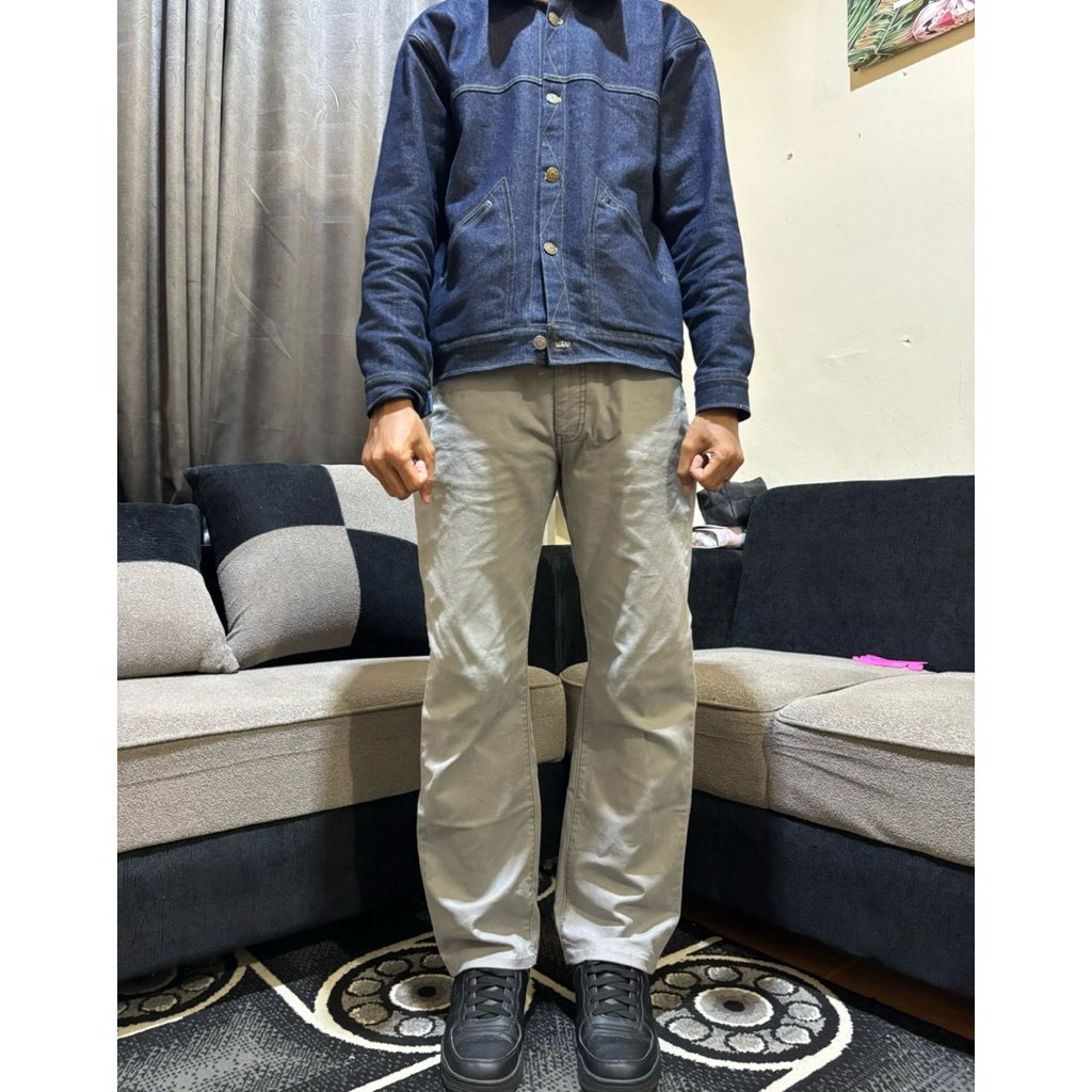 Uniqlo Grey Soft Jeans