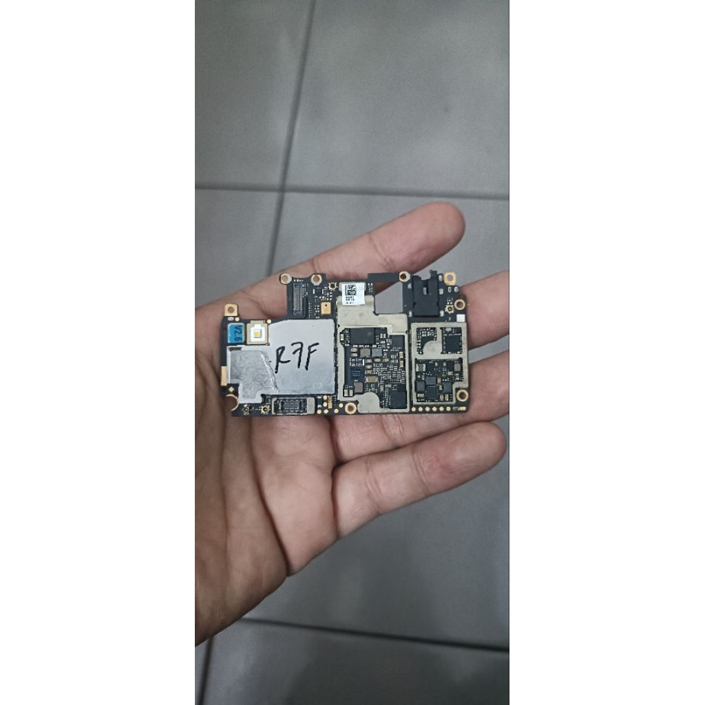 mesin HP Oppo r7f mati buat bahan no garansi