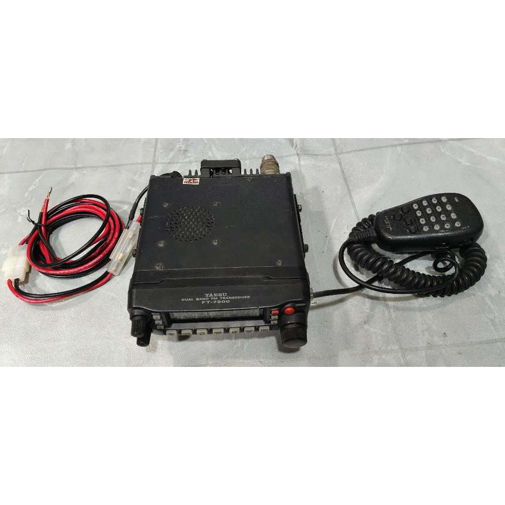 Radio RIG YAESU FT-7900 DUAL BAND FM Transceiver