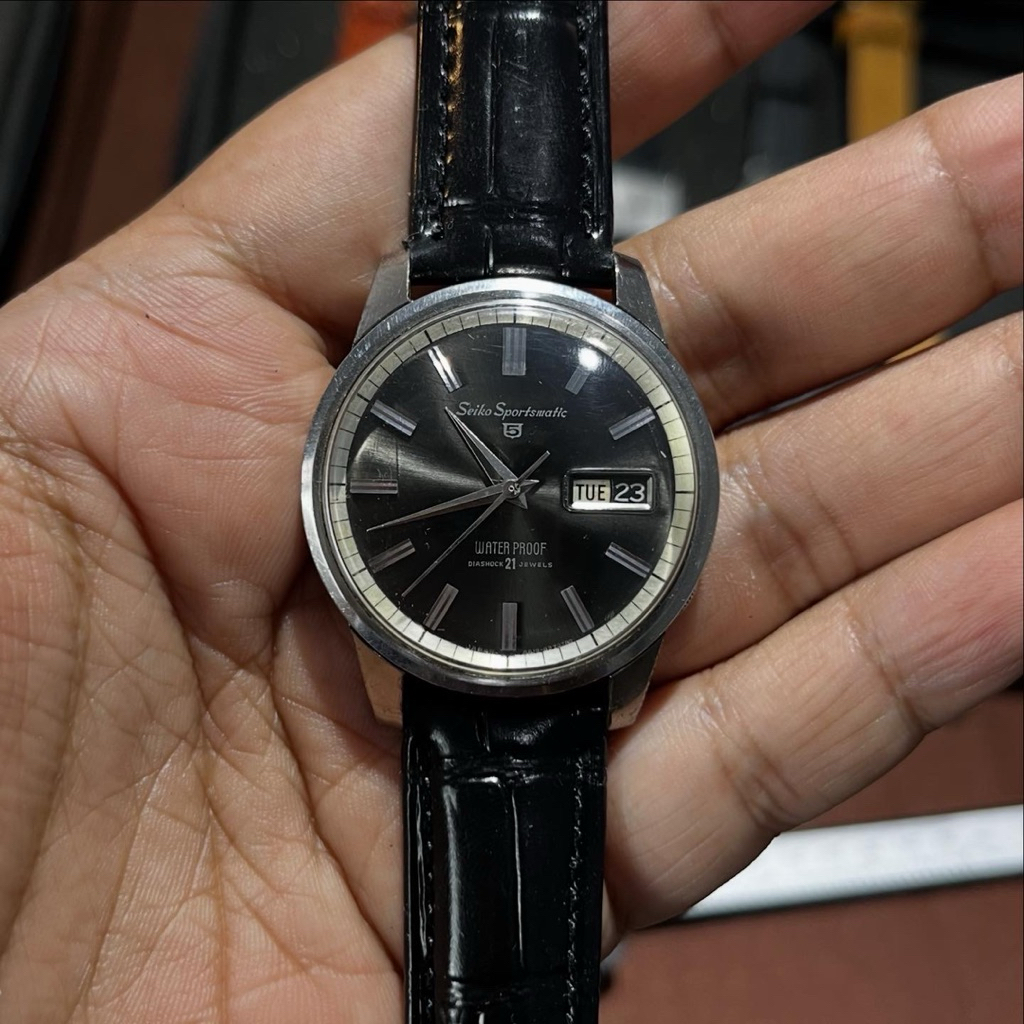 Seiko Black Sportsmatic 1965