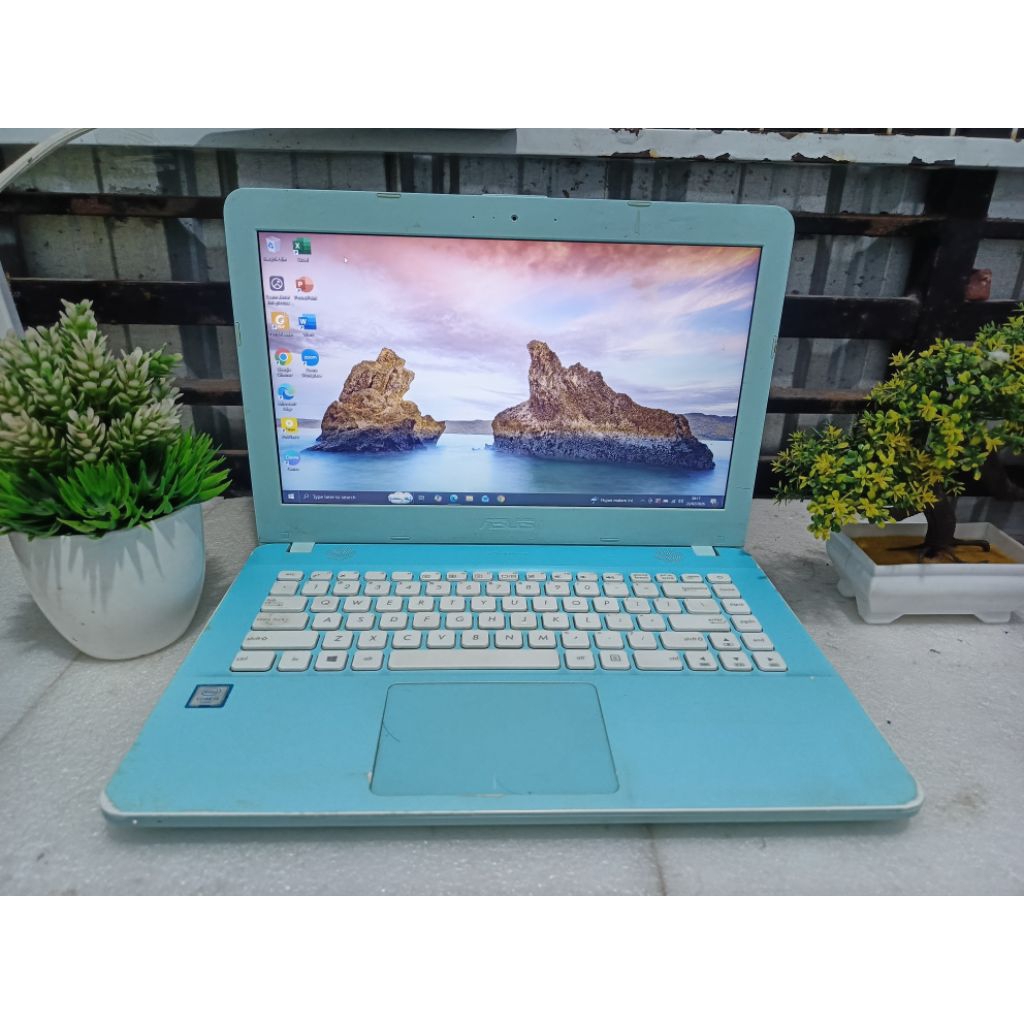 LAPTOP ASUS X441UA CORE I3 4GB SSD SIAP PAKAI MURAH MERIAH