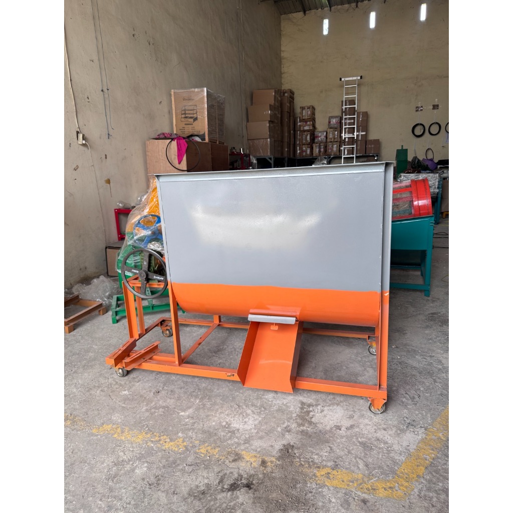 Mesin Mixer Pakan Ternak Pencampur Pakan Ternak Otomatis 25KG 50KG 100KG